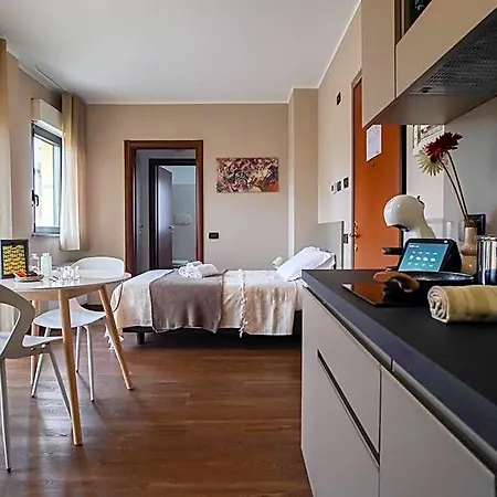 Expo Aparthotel